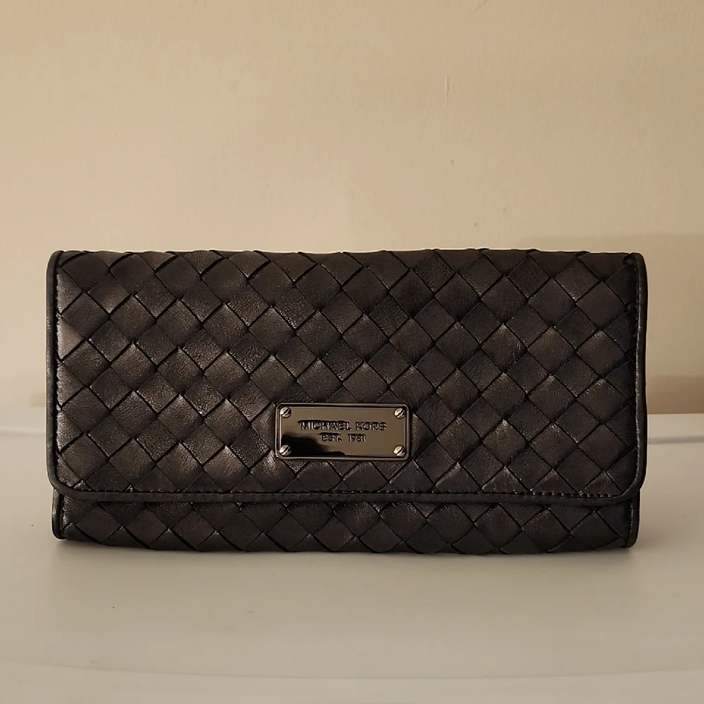 Michael Kors little bit